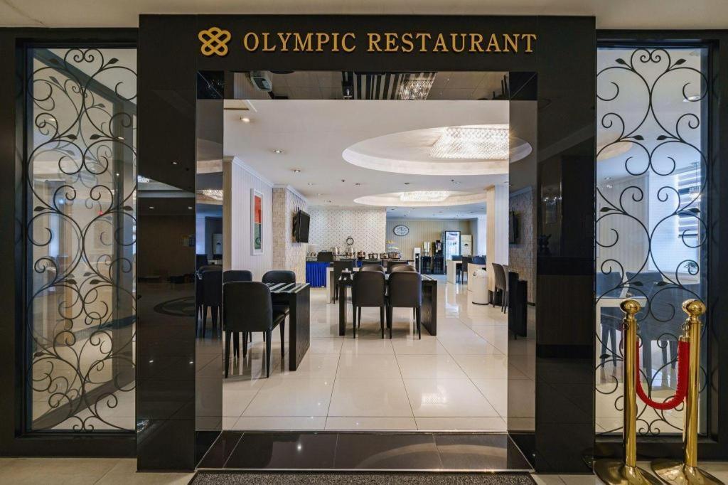 Hotel Olympic Changwon Exterior photo